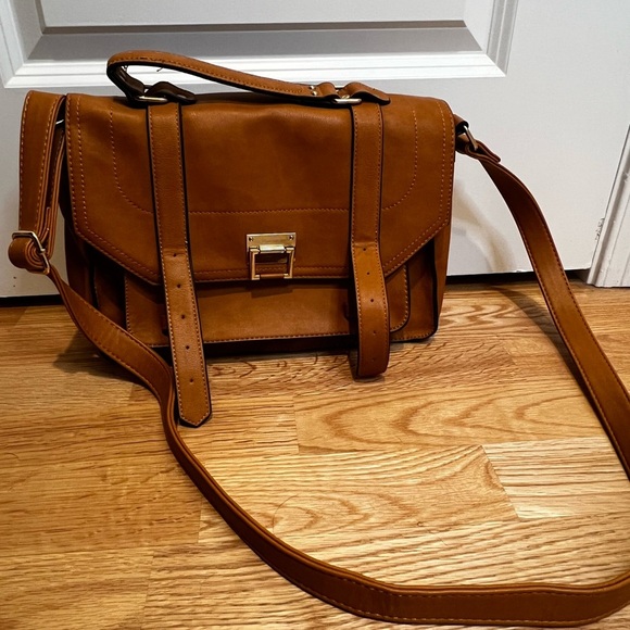 JustFab Camel Pablo Classic Crossbody Bag - Picture 6 of 14